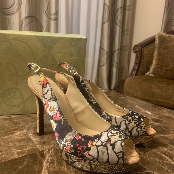 J.Reneé multi-colored heels Heels 4-1/8” heel sz 9m - Picture 9 of 13
